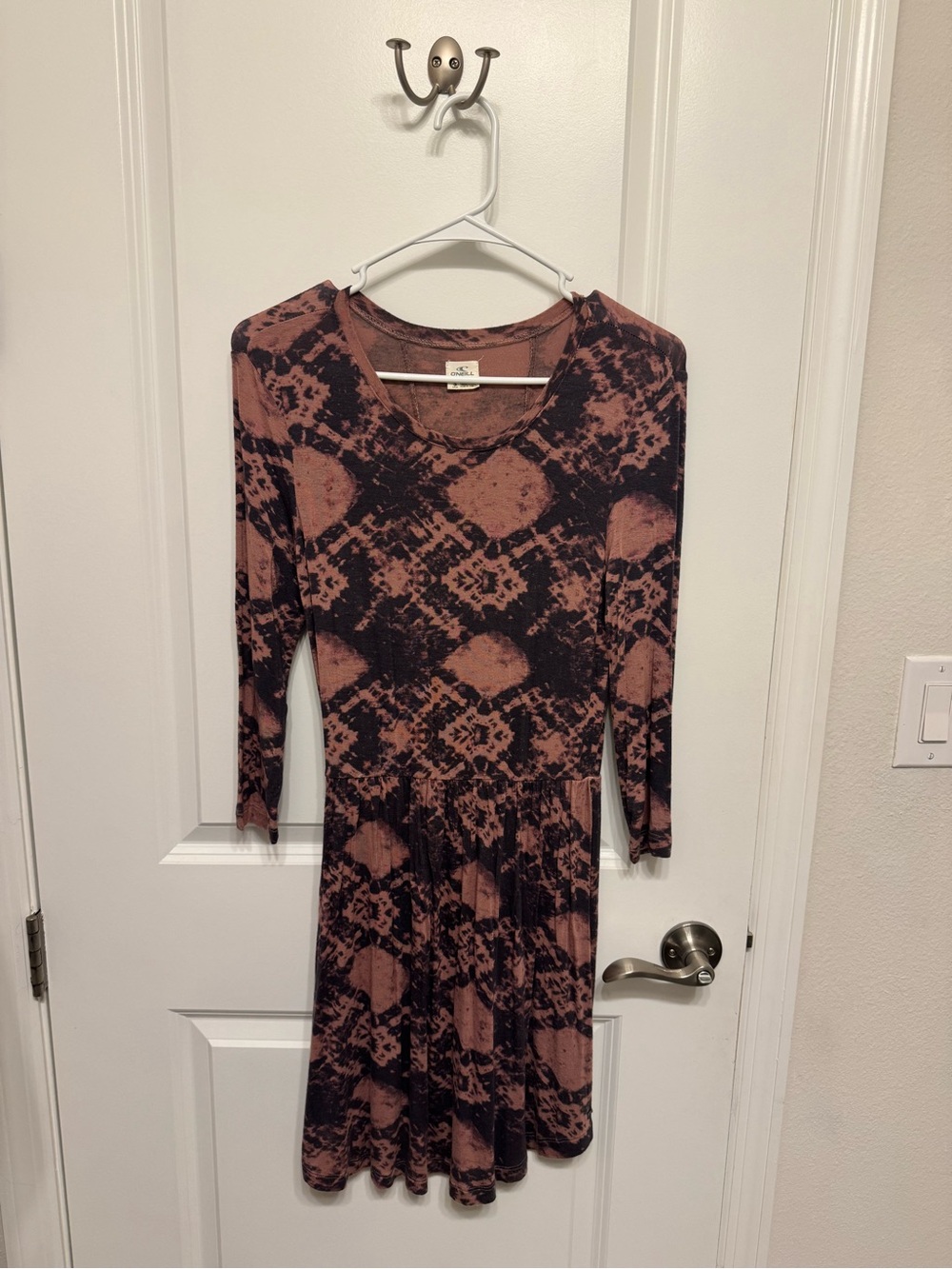 O’Neill Tie-Dye Long Sleeve Scoop Neck Dress - Brown/Black
